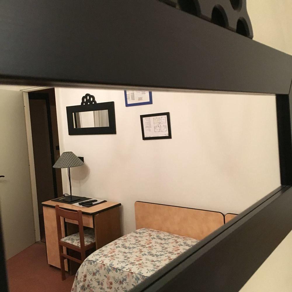 לאנצו טורינזה Albergo Sangrila מראה חיצוני תמונה